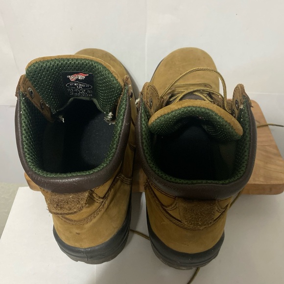 Red Wing Work Boots ASTM F2892-11 EH Brown Leather Upper Boots USA Size 11.5 - Picture 3 of 5